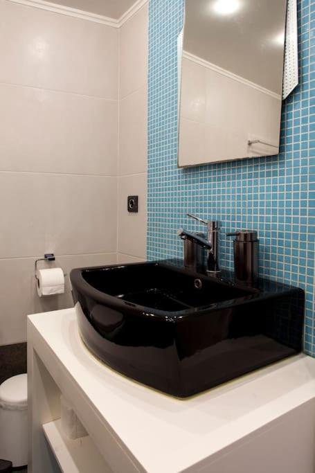 Lenico Beachfront Suites Ajía Pelajía Kültér fotó