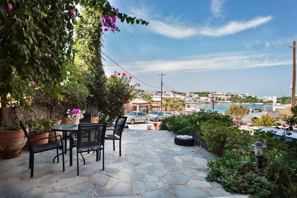 Lenico Beachfront Suites Ajía Pelajía Kültér fotó